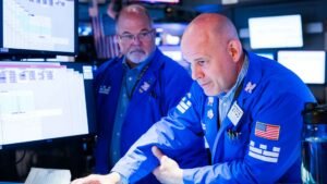 3 of our stocks surged in the AI trade came back. 3 others stumbled