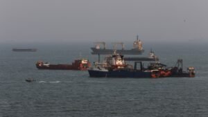 Strait of Hormuz shipping grinds to a halt ahead of U.S.-Iran ceasefire expiry
