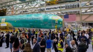 United’s next decision: What to do with all those Boeing 737 Max 10 seats it ordered years ago