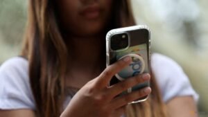 What could change for US teens on Instagram and Facebook