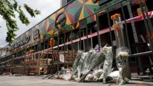 Police seek charges against Bangkok bar owner for deadly fire