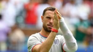 Chelsea sign England midfielder Henderson from Brentford