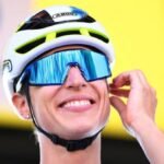 Reusser triumphs in time trial to take yellow jersey in Tour de France Femmes