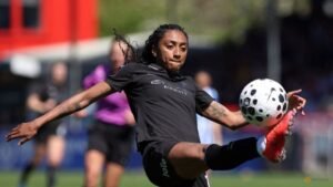 Barcelona sign forward Kerolin from Man City in record WSL sale