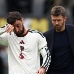 United’s Carrick gets early reality check at Hull
