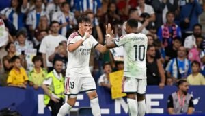 Substitute Espi snatches last-gasp winner in Real Madrid LaLiga opener