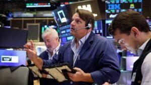 Equities rise with tech boost and yields fall with oil prices