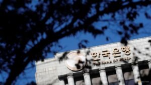 BOK delivers back-to-back rate hikes as price pressures persist