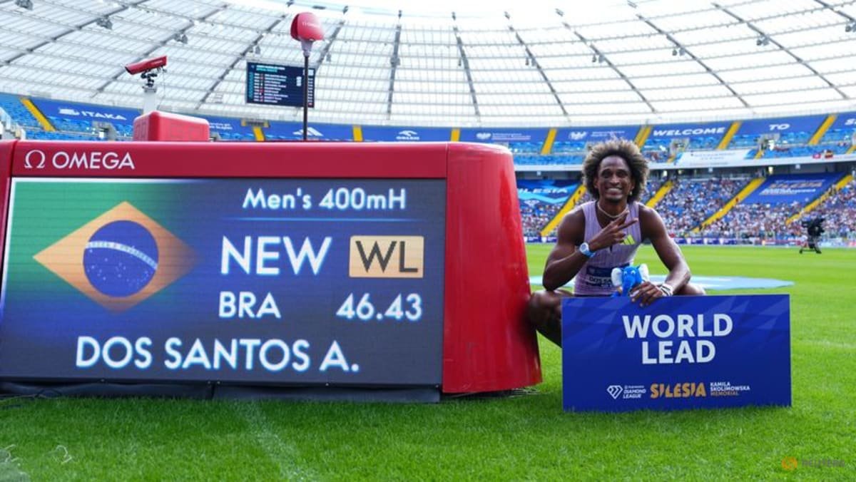 Brazil’s Dos Santos races to world record in 400m hurdles in Zurich