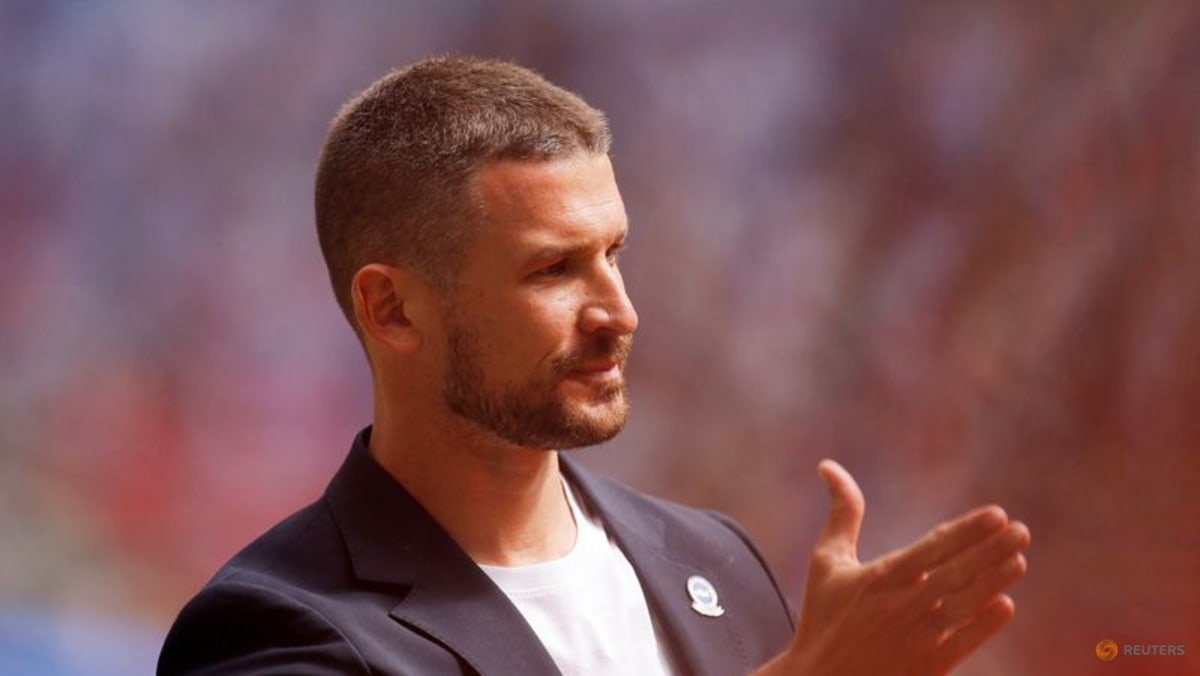 Brighton women’s coach Vidosic departs week before new WSL season