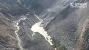 Risk of lake burst near China-Nepal border disaster site wanes