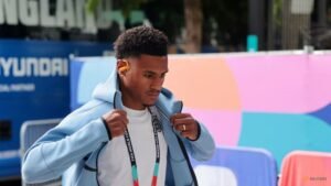Emery reveals Watkins apology as striker seals Villa departure