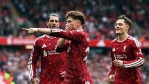 Munoz’s late strike earns Liverpool draw with Forest in Iraola’s Anfield debut