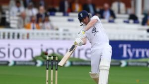 Lawrence half-century propels England towards victory over Pakistan
