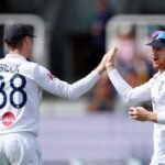 England trounce Pakistan by 194 runs to win series