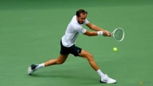 Drama-free Medvedev eases into US Open second round