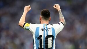 Reactions to Argentina’s Messi ending international career