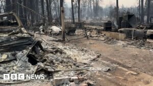 ‘The fire’s right there’ – Families recount fleeing Washington state wildfires