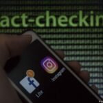 How DW fact-checks fake news