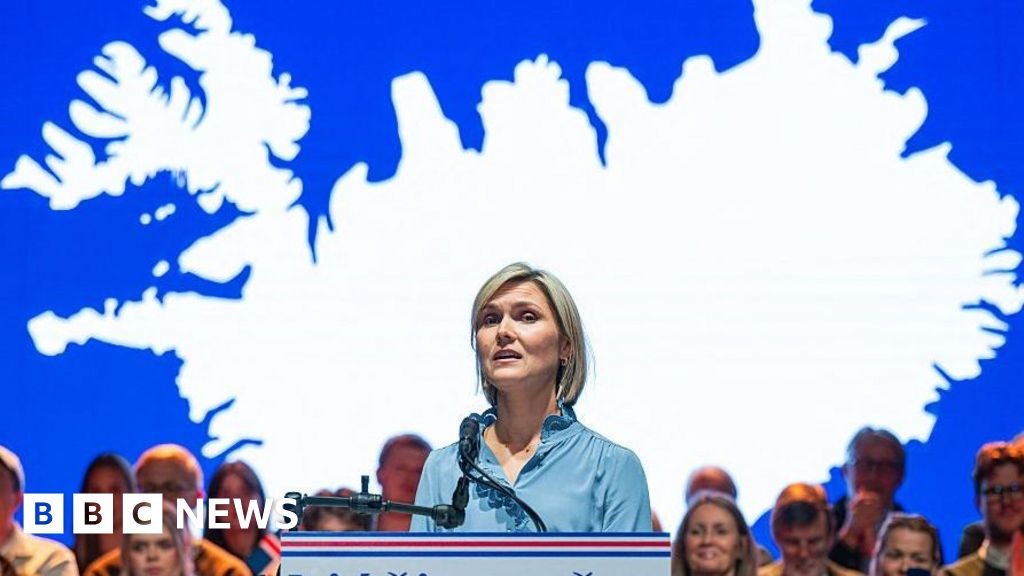 Iceland holds knife-edge referendum on EU – and it could be decided on fish