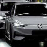 Germany news: Car industry hemorrhaging jobs