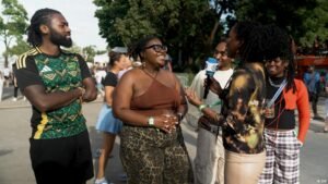 How do young Africans navigate hair stereotypes?