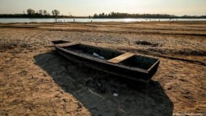 Hungary sinks barges to keep nuclear plant running