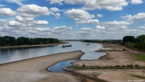 Germany news: Low water on Rhine could sever freight route