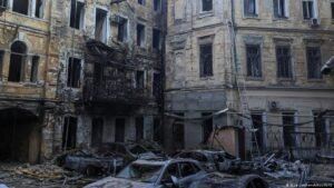 Russia, Ukraine: Deadly drone and missile attacks escalate