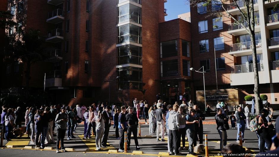 Colombia: Several killed after large earthquake rocks region