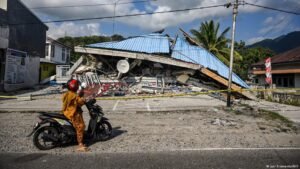 Indonesia earthquake displaces nearly 13,000