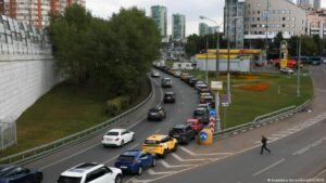 Could Russia’s growing fuel crisis help end the Ukraine war?