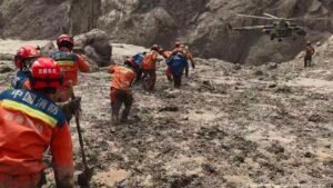Nepal issues fresh flood warning as 3,000 still missing