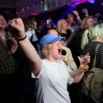 Iceland EU referendum sees slim, early lead for ‘yes’ camp