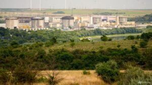 Romania shuts nuclear plant as Danube drops