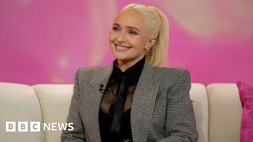 Hayden Panettiere: US actress and star of Heroes dies aged 36