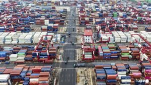 White House releases list of products US, China could tax less