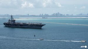 US aircraft carrier departs Thailand after port call