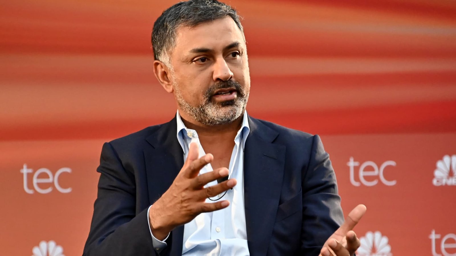 We’re upgrading Palo Alto as shares tumble 10% despite strong earnings
