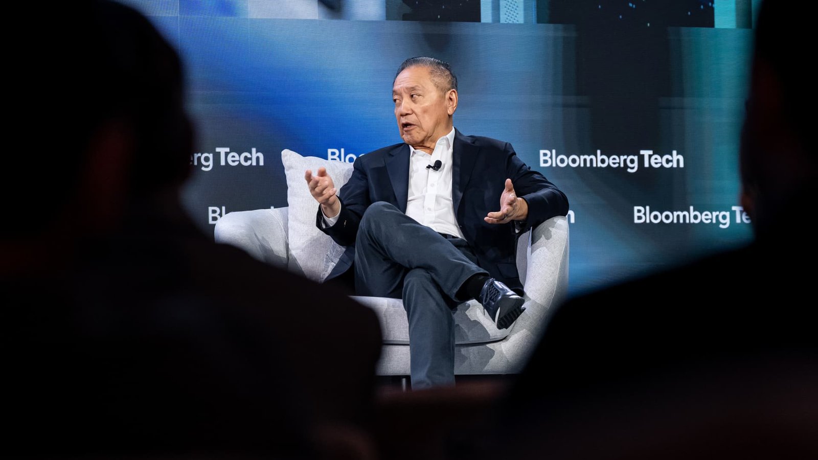 Broadcom’s stock drops 5% as weak guidance overshadows earnings beat