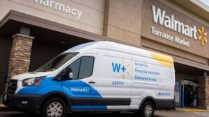 Why Walmart is moving in on DoorDash, Uber Eats delivery action, starting with donuts, coffee and sandwiches