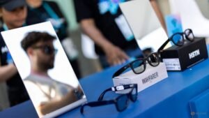 Commentary: The extremist risk behind smart glasses
