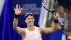 Ruthless Muchova routs Boulter to reach US Open third round