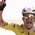 Van Aert wins Vuelta stage 13, Mas retains red jersey