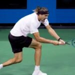 Zverev reaches US Open fourth round with win over Tabilo