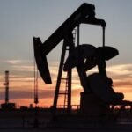 Oil prices rise to six-week highs on worsening Middle East conflict