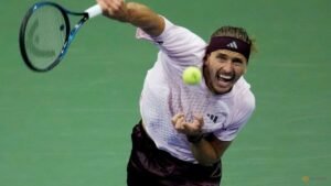 Zverev beats Darderi and the clock to reach US Open quarters