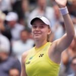 Rybakina claims top ranking, Gauff fights back to reach semis