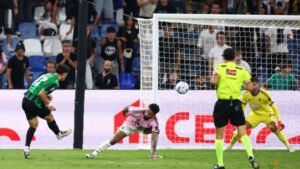 Sassuolo beat Juventus 3-2 after late drama, Napoli return to winning ways