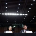 US senators weigh requiring AI giants to commit to preventing catastrophe